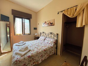 2 bedrooms, in-room safe, free WiFi, bed sheets