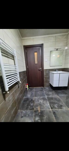 تجهيزات دش، مناشف