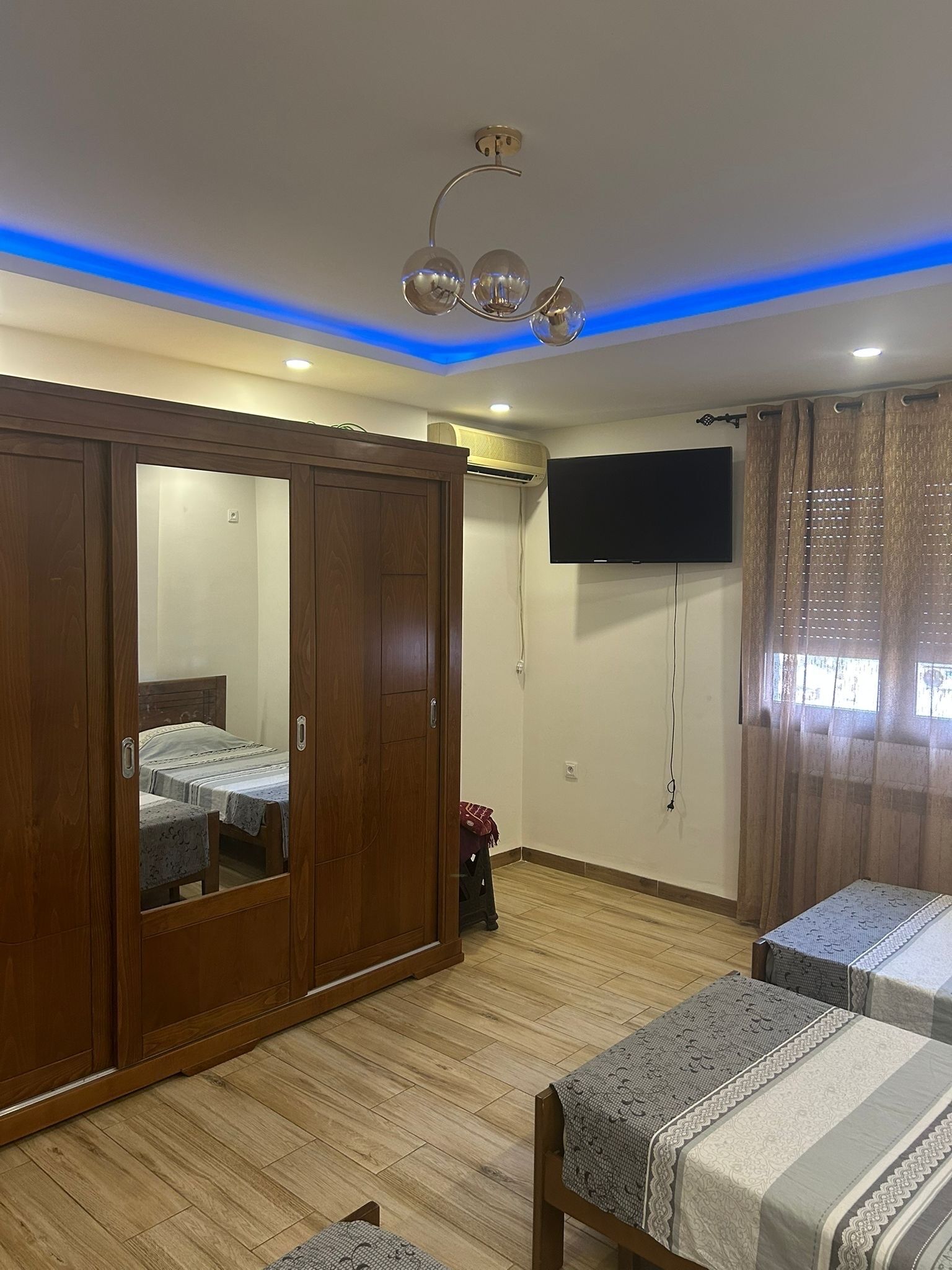 2 makuuhuonetta, vuodevaatteet