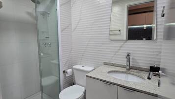 Apartment | Bathroom