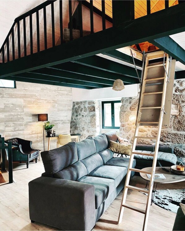 TV connectée, cheminée