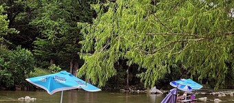  Charming 2-bedroom loft A Frame with lake view in peaceful Canyon Lake