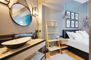 Apartment | 1 bedroom, iron/ironing board, bed sheets - Charming Studio -2p- Auteuil (Paris)