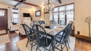 บ้านพัก (4 Bedrooms) | ภายใน