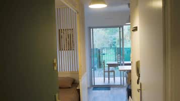 1 chambre, fer et planche Ă  repasser, Wi-Fi gratuit, draps fournis