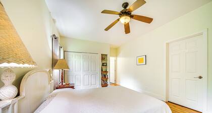 Beach Gear Provided! Lush, Quiet Hawaiian Hideaway