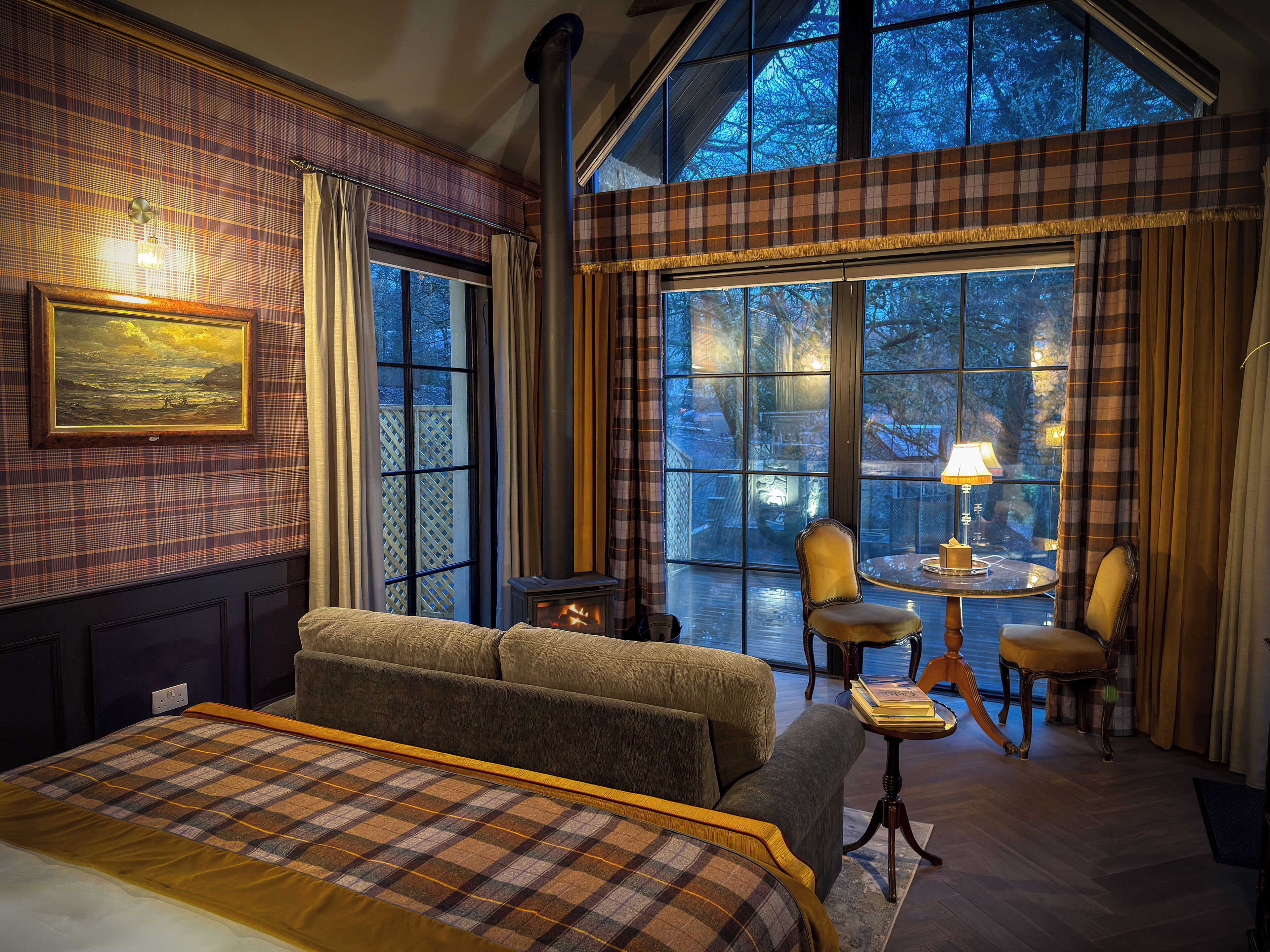 Liosalden Glade | Desk, laptop workspace, blackout drapes, iron/ironing board