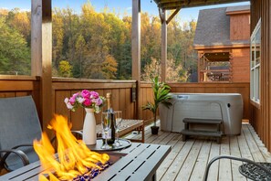 Terrace/patio - Couple’s Refuge by Ghosal Luxury Lodging (Sevierville)