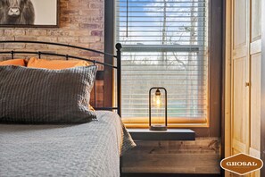 13 chambres, bureau, fer et planche à repasser, accès au Wi-Fi (inclus)
