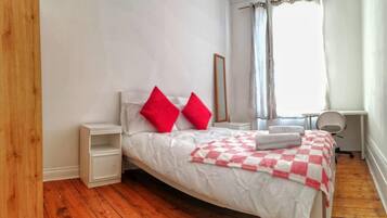 Talo | 5 makuuhuonetta, ilmainen Wi-Fi, vuodevaatteet