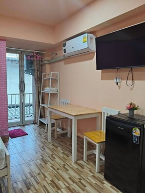 Living area - Pplace (Bangkok)