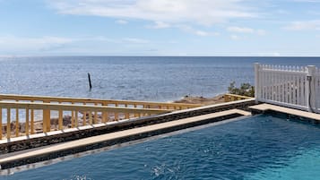 House, 3 Bedrooms | Pool