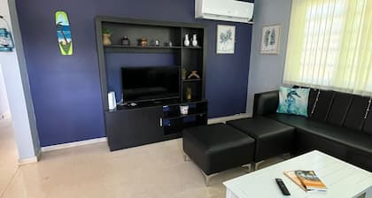 Charming 2-bedroom Apartment with Jacuzzi, AC, WiFi in Monte Grande