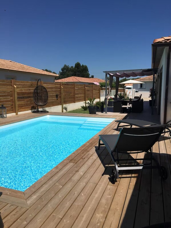 Udendørs pool