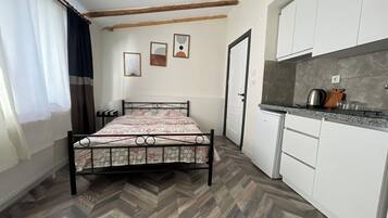 2 bedrooms, in-room safe, blackout curtains, iron/ironing board