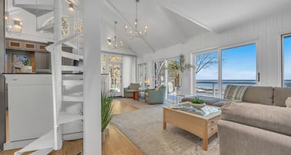 Shoreline Serenity - 2 Private Acres