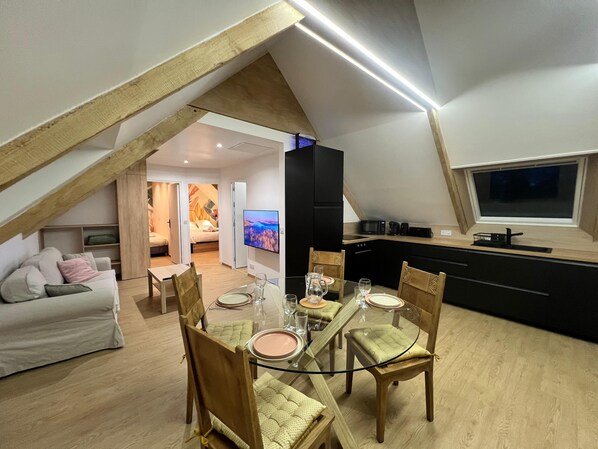 Interior - Guergonet, Cosy 2-bedroom accomodation (Châtelaudren-Plouagat)