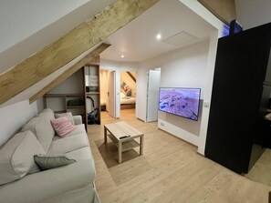 2 sovrum, strykjärn/strykbräda, wi-fi och sängkläder