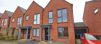 Derby 2 Bed House 3 Min Walk to Hospital