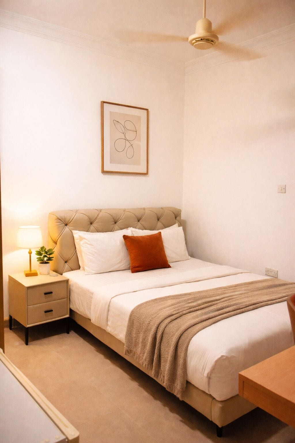 Free WiFi, bed sheets