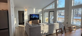 Lake Winnipeg Retreat in Matlock, MB