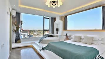 Classic Double Room | Water view