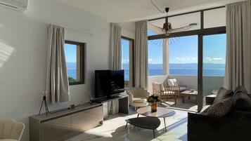 TV connectée, jeux vidéo