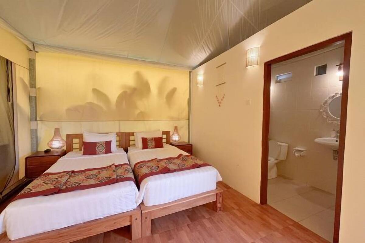 Camas extras/dobráveis (sobretaxa), Wi-Fi de cortesia, roupa de cama