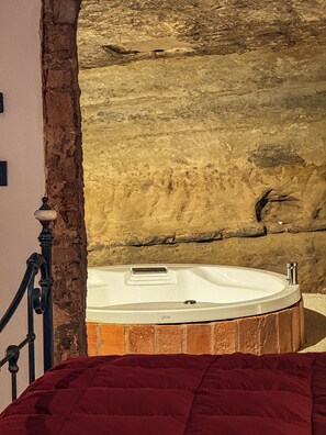 1 室のベッドルーム、WiFi