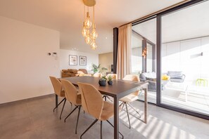 Dining - Apartment in Nieuwpoort With Balcony (Nieuwpoort)