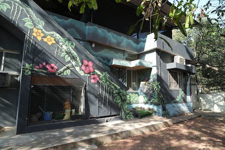Exterior. Heritage Garden Villa