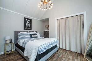 1 Schlafzimmer, Bügeleisen/Bügelbrett, WLAN, Bettwäsche