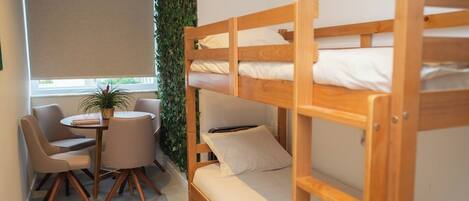 2 chambres, fer et planche à repasser, Wi-Fi