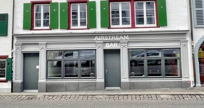 Rheinstream Guesthouse-in the heart of Basel by the Rhine#SelfCheckin #Newly renovated
