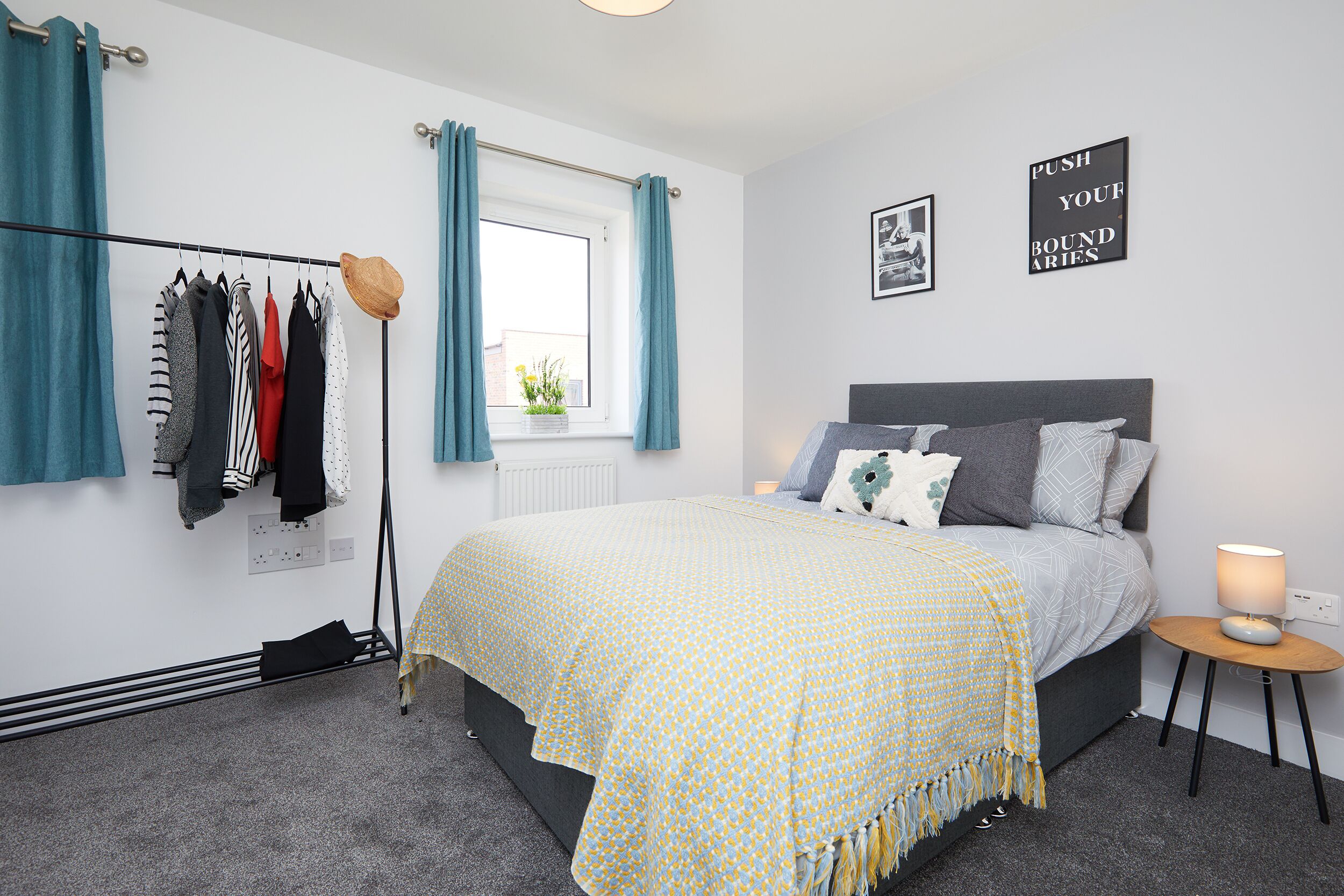 Deluxe House, 3 Bedrooms, Kitchen, City View | Laptop workspace, blackout curtains, iron/ironing board, free WiFi