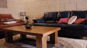 TV, bøker og PC-skjermer