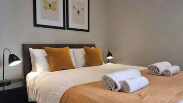 1 makuuhuone, silitysrauta/-lauta, Wi-Fi