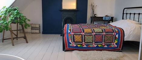 2 habitaciones, escritorio, cuna de viaje y wifi gratis