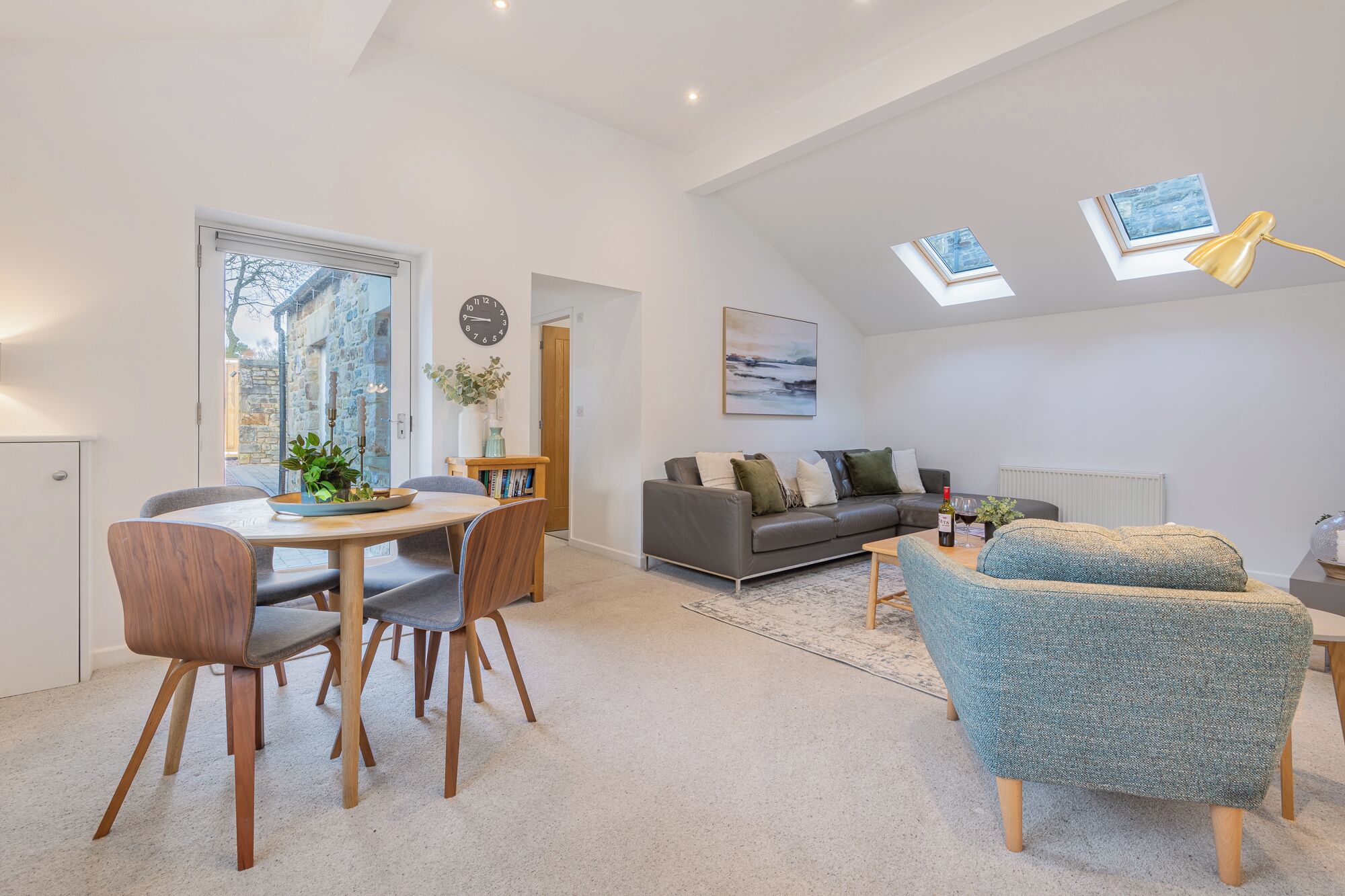 Télévision, chaîne hi-fi