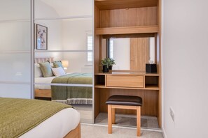 2 Schlafzimmer, Bügeleisen/Bügelbrett, WLAN, Bettwäsche