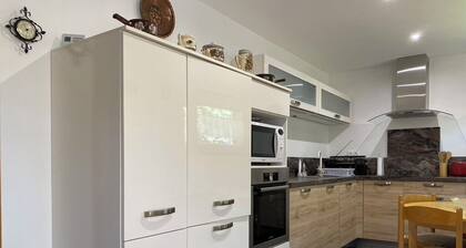 55m2 house with terrace near the heart of Budapest, ideal for relaxing