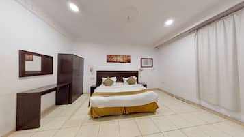 1 bedroom, blackout drapes, iron/ironing board, free WiFi
