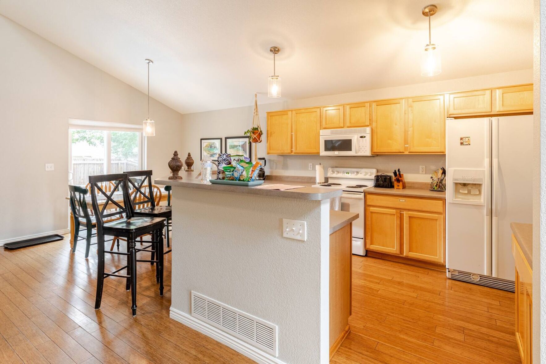 微波炉、烤箱、炉灶、洗碗机