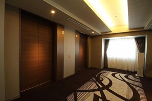 Bahagian dalam