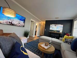 Smart TV, tenis de mesa y libros