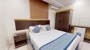 遮光布/窗簾、熨斗/熨衣板、免費無線上網