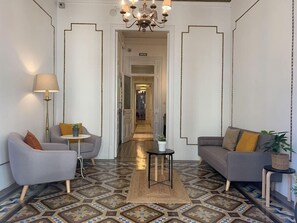 Interior - Sweet BCN Youth Hostel (Barcelona)