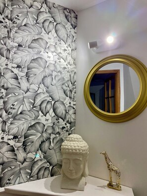 تفاصيل الفندق من الداخل