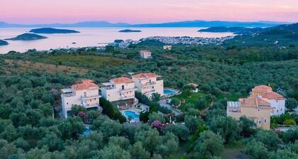 Luxury Villa Amelia with Pool, BBQ, Free Wifi- 3 Bedrooms Skiathos