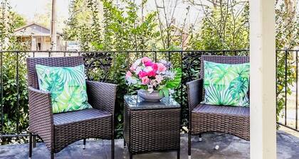 Sweet Stay- Charming two bedroom Townhouse in Midtown Memphis.